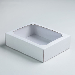 Коробка подарочная, крышка с окном 18*15*5 см (Белая)